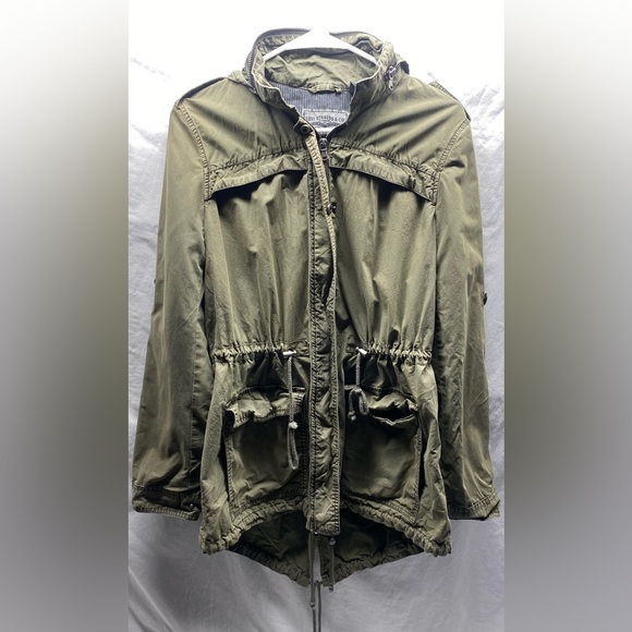 Levi's military jacket Wonens sz S Hidden Hood Adjustable 34” long - Picture 5 of 8
